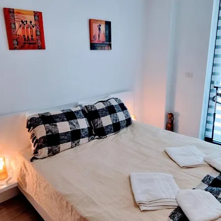Apartment Ateneo *